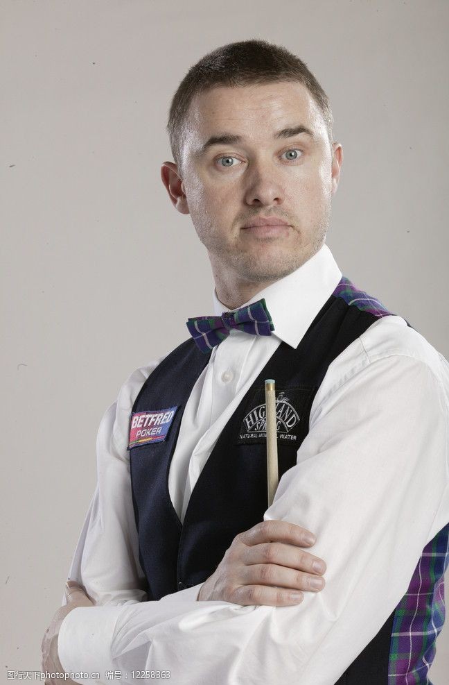 正是靠着坚 正是靠着坚