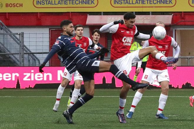 与山口茜的 与山口茜的